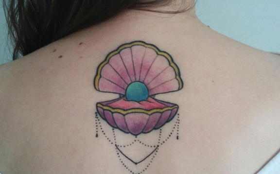 Elképesztő sellős tetkók földi hableányoknak - fotók