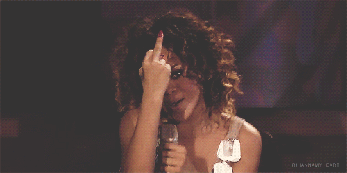 Rihanna és a hiszti már 28 éve együtt jár – gifekben, hogy mit gondol a világról