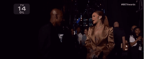 Rihanna és a hiszti már 28 éve együtt jár – gifekben, hogy mit gondol a világról