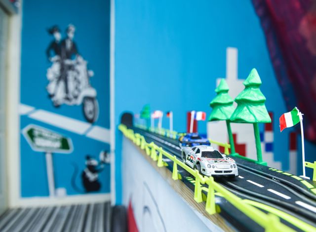 A hatgyerekes apa rajzfilmvilágot varázsolt az otthonából válás után