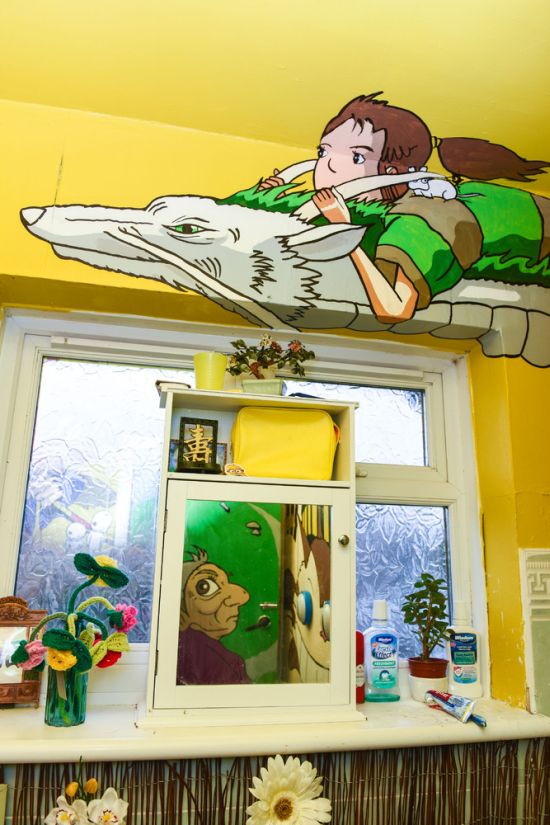 A hatgyerekes apa rajzfilmvilágot varázsolt az otthonából válás után