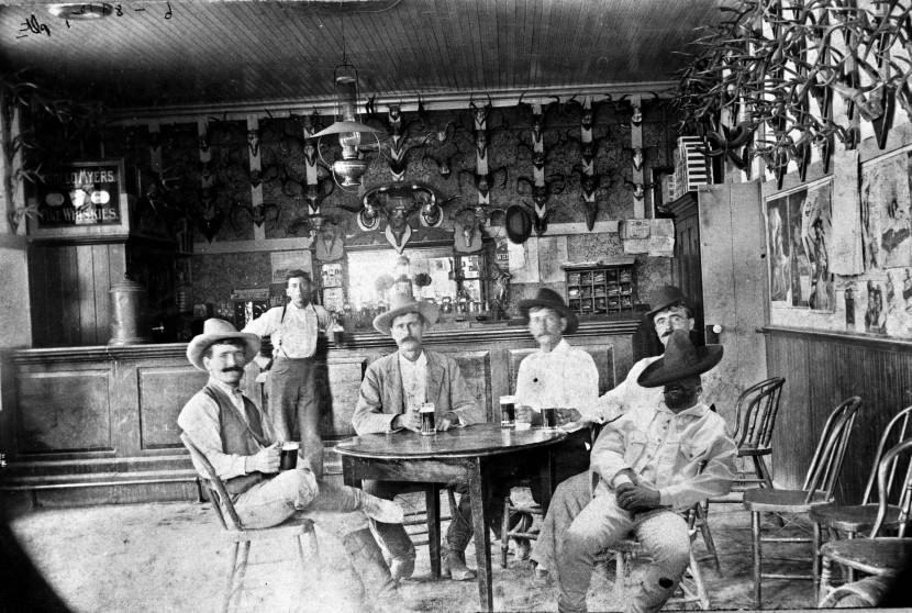 Kanye West elaludt, az internet népe megbüntette Kanye West elaludt, az internet népe megbüntette