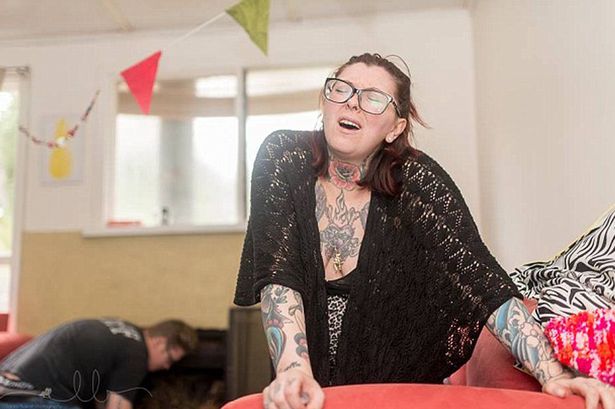 Maszturbálással enyhítette a szülési fájdalmakat egy nő