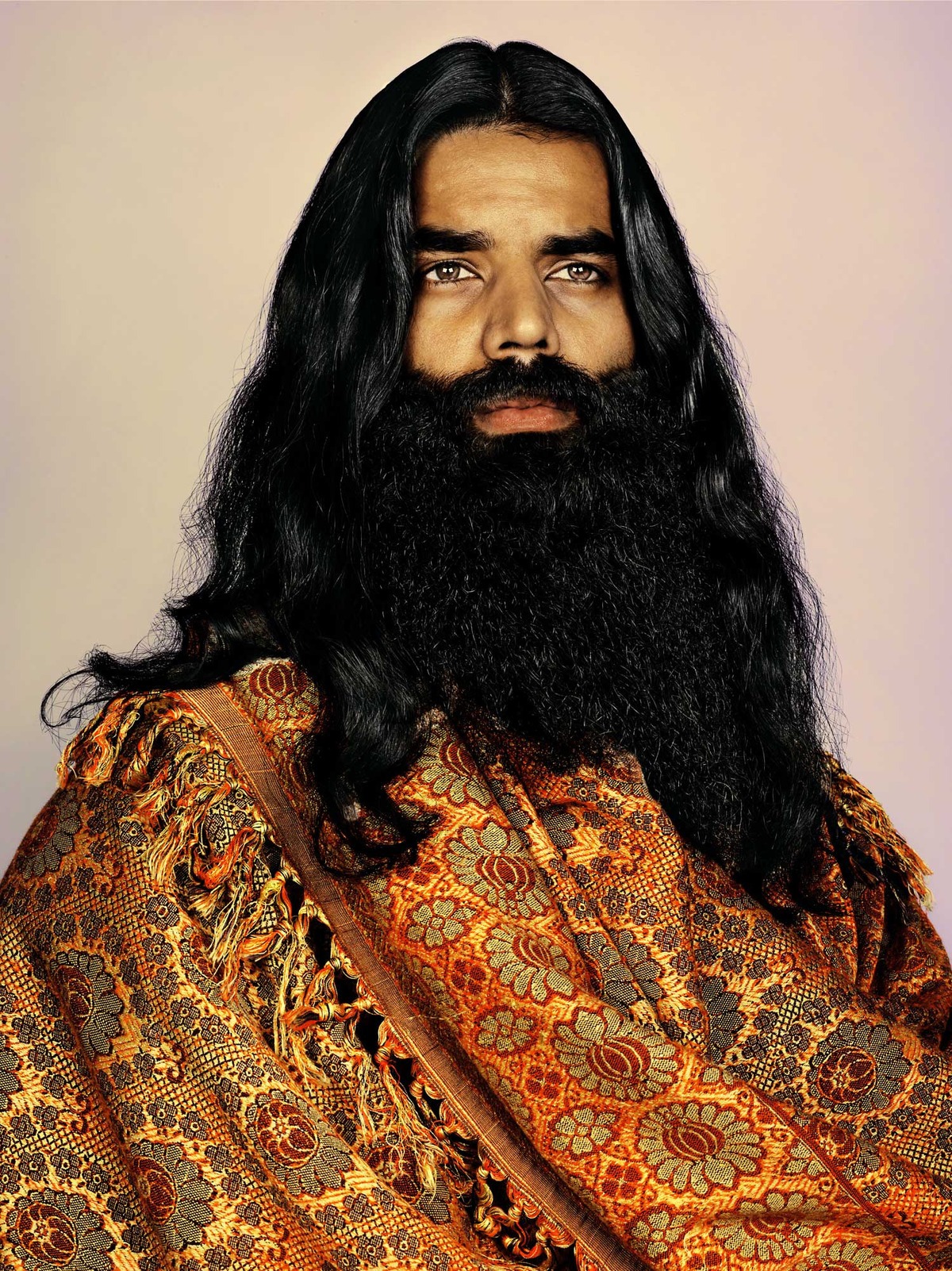 Szakállas férfiak fotóiból nyílt kiállítás - nézd meg te is a képeket!