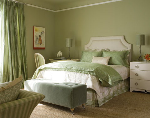 Erőssé és kitartóvá tesz az olívazöld, viseld bátran!