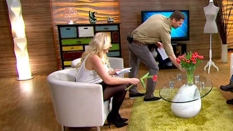 Nézd, milyen rövid ez a szoknya Kandász Andreán Nézd, milyen rövid ez a szoknya Kandász Andreán