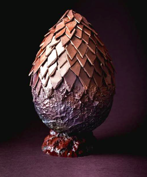 Csokiból elevenedett meg a Trónk Harca sárkánytojása