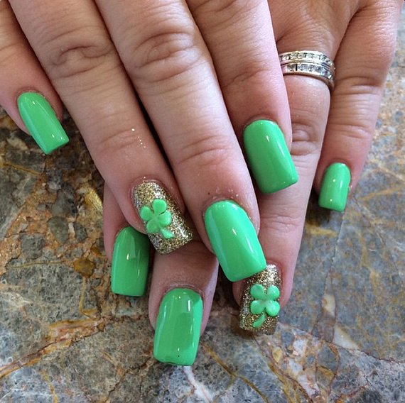 Szent Patrik napja: hódítanak a zöld körmökön és a lóhere minta - képek