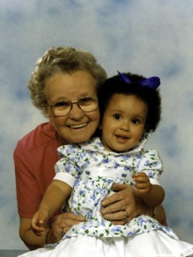 74 évesen egyik unokájával (1990)