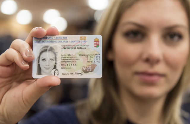 Már 220 ezren igényelték az e-személyit