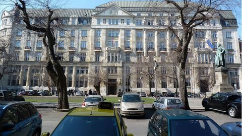 Kirakták a belvárosból a női hajléktalanszállót Kirakták a belvárosból a női hajléktalanszállót