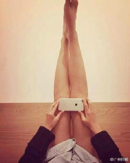 Kínában most akkor vagy vékony, ha a térded befér egy iPhone mögé