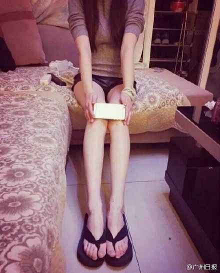 Kínában most akkor vagy vékony, ha a térded befér egy iPhone mögé