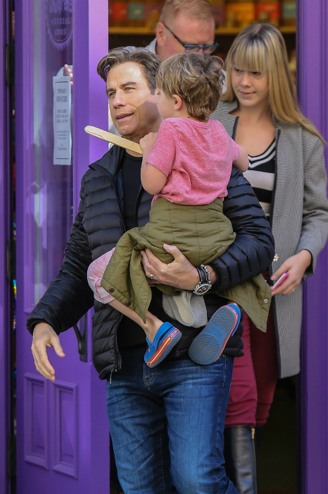 Ő John Travolta ötéves kisfia