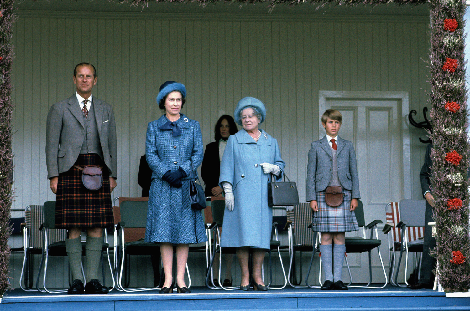 Őrült rajongótól, a romantikus miniszterig - II. Erzsébet királynő és a férfiak