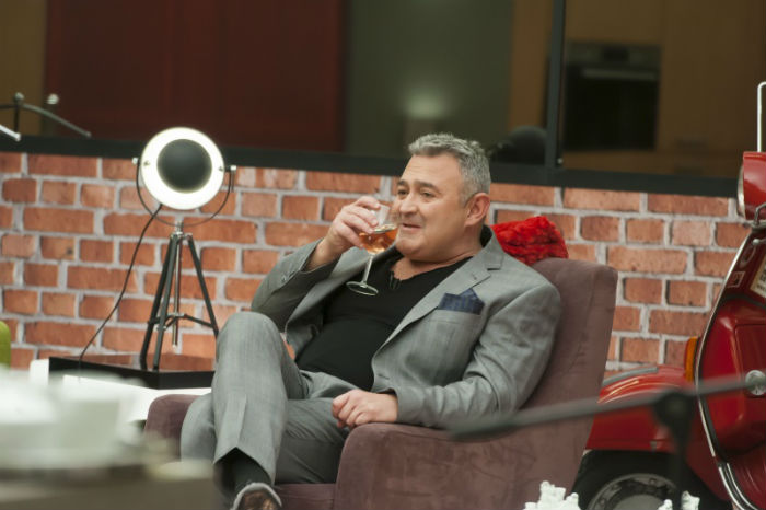 Gesztesi Károlyt megint részegen látták