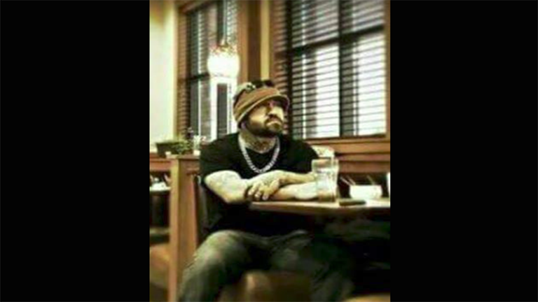 Élete borravalóját kapta a pincérnő