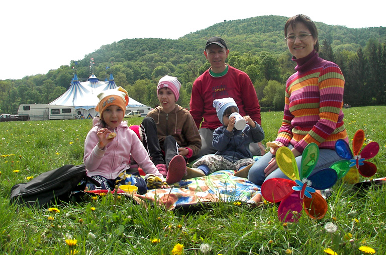 12 év alatt csak egyszer aludt 5 órát a háromgyermekes Katica