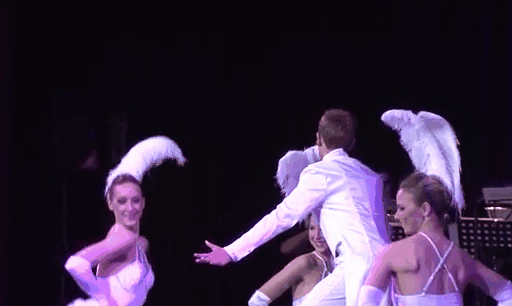 Demcsák Zsuzsa szinte meztelen lesz vasárnap Demcsák Zsuzsa szinte meztelen lesz vasárnap