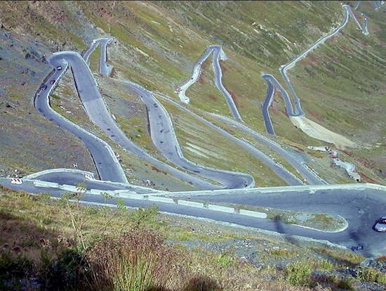 Elképesztő utak a nagyvilágból, amikre nem szívesen vállalkoznál