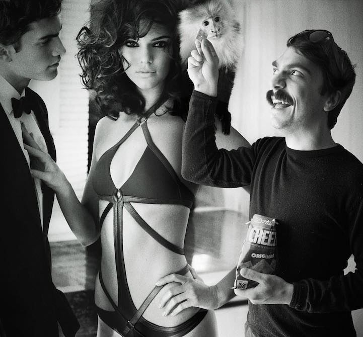 A bajszos úr, aki megtrollkodta Kendall Jenner képeit újra lecsapott