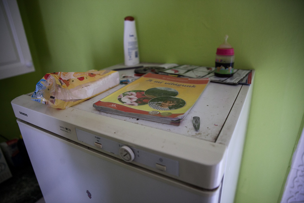 Az egyetlen otthon lévő könyv | Fotó: Magócsi Márton