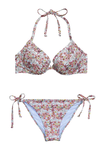 11 szuper trendi fürdőruha idén nyárra