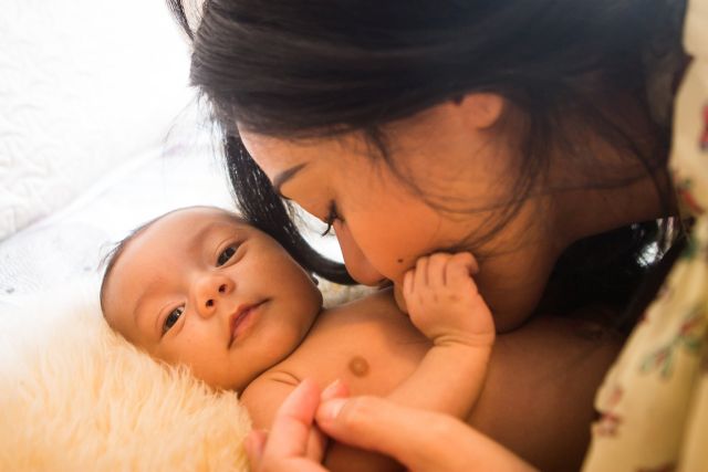 Egy fotósorozat, ami az egyedülálló anyák előtt tiszteleg Egy fotósorozat, ami az egyedülálló anyák előtt tiszteleg