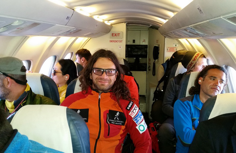 Dávid a repülőn Forrás: Johnnie Walker Annapurna Expedíció