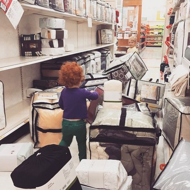 Hálát fogsz adni a sorsnak, hogy ezekhez a gyerkőcökhöz nincs semmi közöd Hálát fogsz adni a sorsnak, hogy ezekhez a gyerkőcökhöz nincs semmi közöd