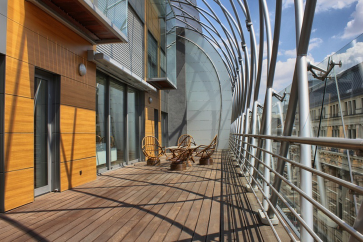 Budapest egyik legdrágább, 450 milliós lakásának a terasza (Forrás: Otthontérkép)