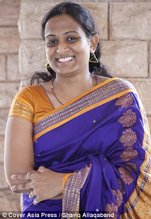 Ismerd meg a nőt, aki a gyermekházasságok megakadályozására tette fel az életét Ismerd meg a nőt, aki a gyermekházasságok megakadályozására tette fel az életét