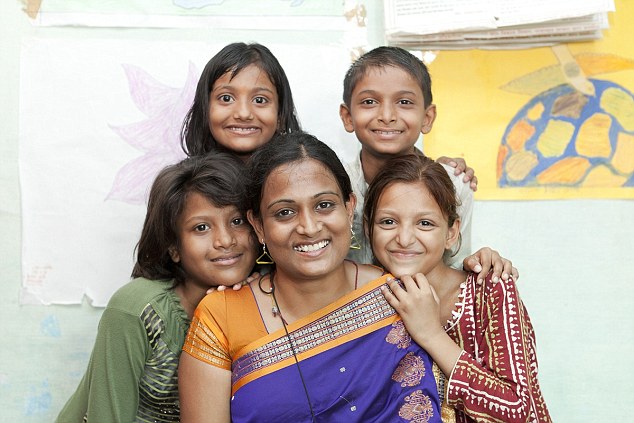 Ismerd meg a nőt, aki a gyermekházasságok megakadályozására tette fel az életét Ismerd meg a nőt, aki a gyermekházasságok megakadályozására tette fel az életét