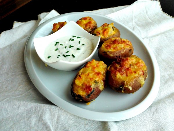 Újburgonya, mi így szeretünk! Újburgonya, mi így szeretünk!