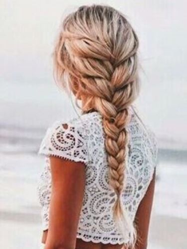 5 szupergyors frizura az általános iskolai ballagásra