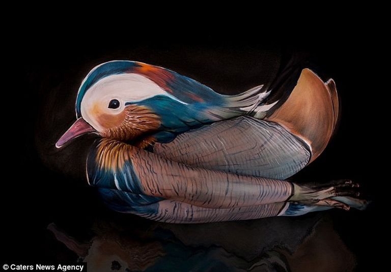 Ennél tökéletesebb testfestés talán nincs is!