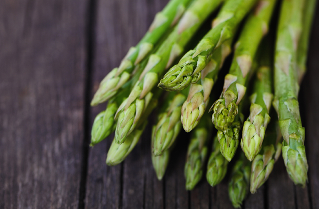 Egyre többen termesztenek spárgát Magyarországon Egyre többen termesztenek spárgát Magyarországon