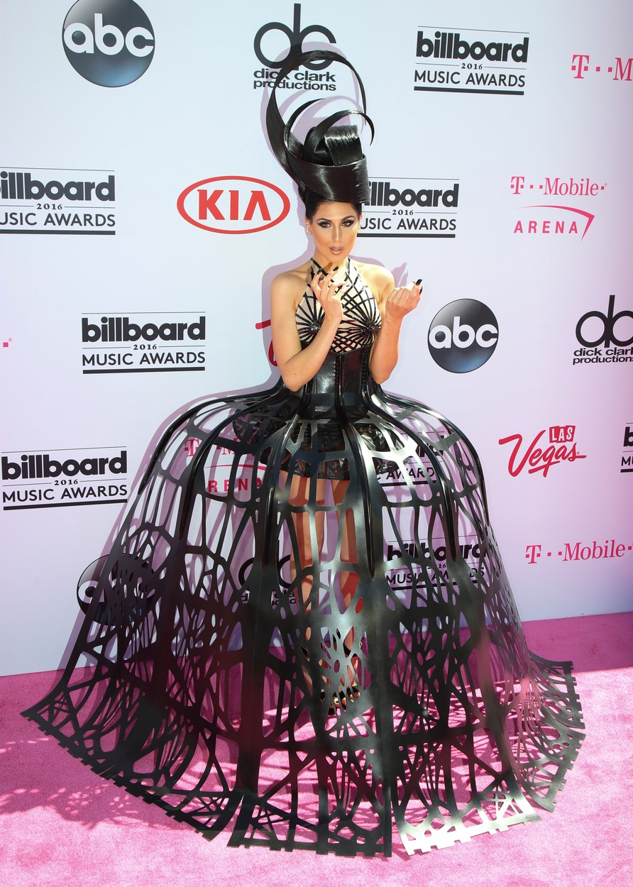 A 10 legborzalmasabb ruha az idei Billboard-díjátadóról