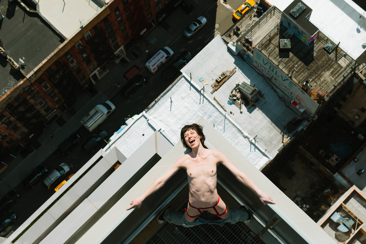 18+: Meztelen nők incselkedtek N.Y. utcáin - fotók 18+: Meztelen nők incselkedtek N.Y. utcáin - fotók