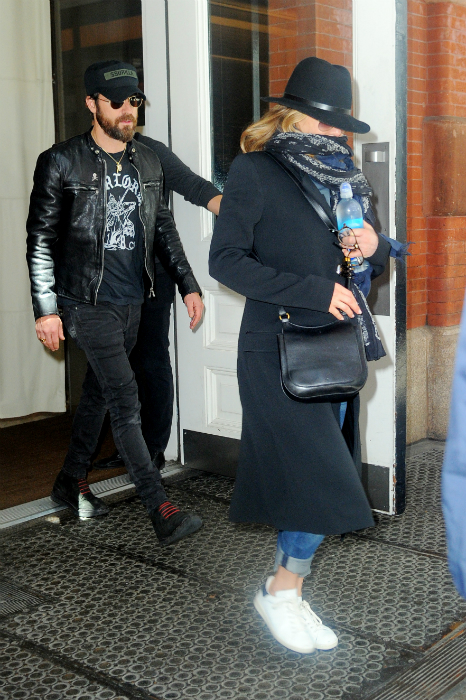 Szomorú hír kapott Jennifer Aniston: meghalt az édesanyja