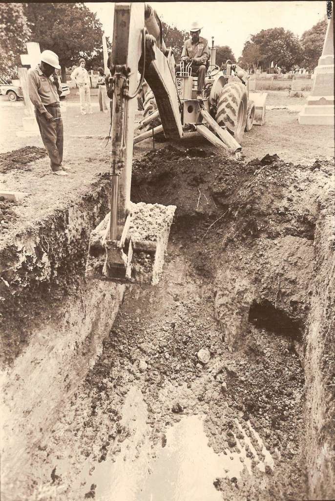 Ismerd meg a nőt, akit a kocsijával együtt temettek el! Ismerd meg a nőt, akit a kocsijával együtt temettek el!