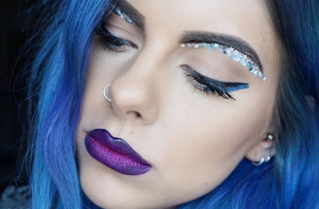 A lebegő szemöldök az új divat - fotók