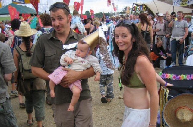 Vinnéd a gyereked is? – tanácsok kisgyerekes fesztiválozóknak Vinnéd a gyereked is? – tanácsok kisgyerekes fesztiválozóknak