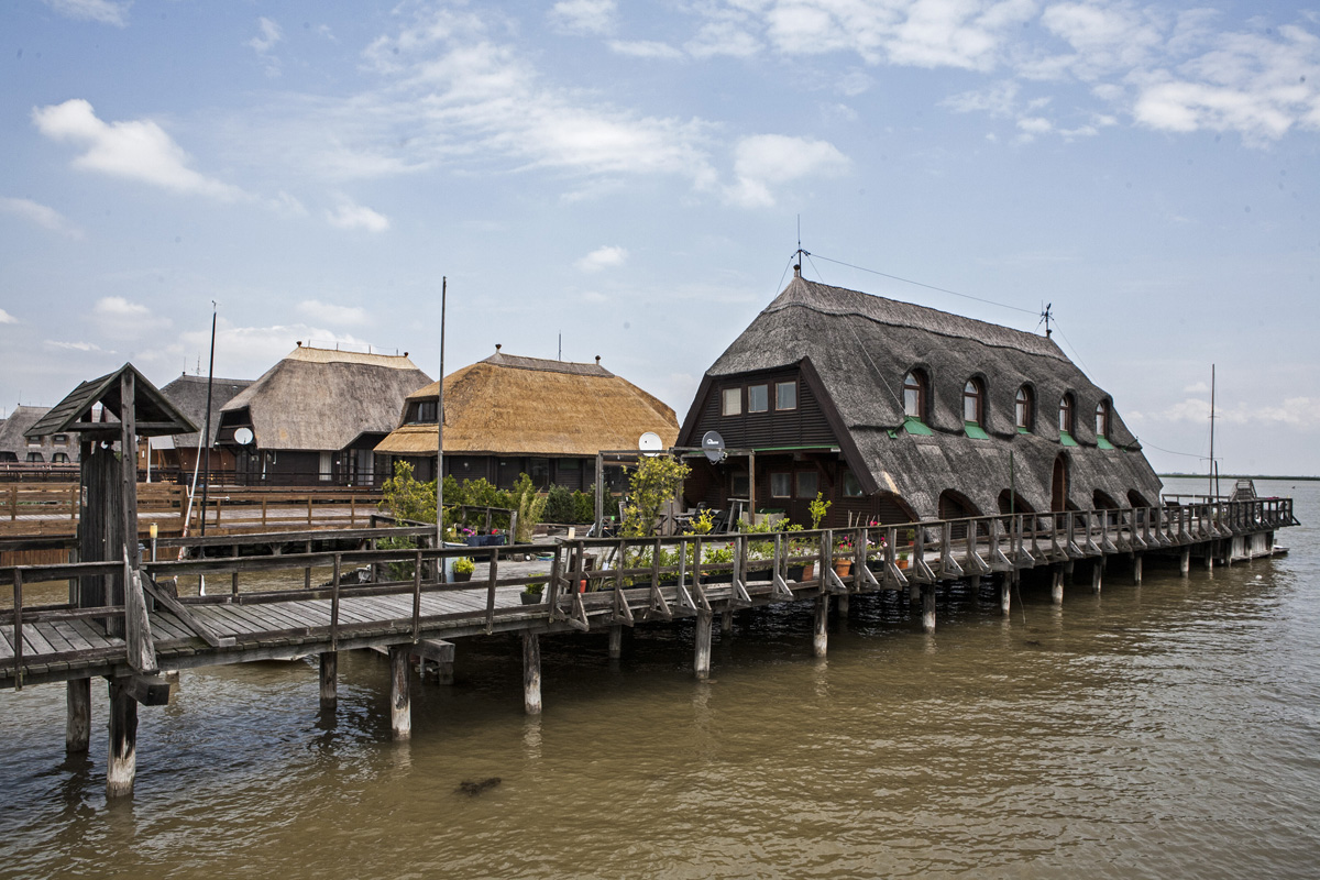 Fertő tó: egy csepp nyugalom az érintetlen természet közepén Fertő tó: egy csepp nyugalom az érintetlen természet közepén