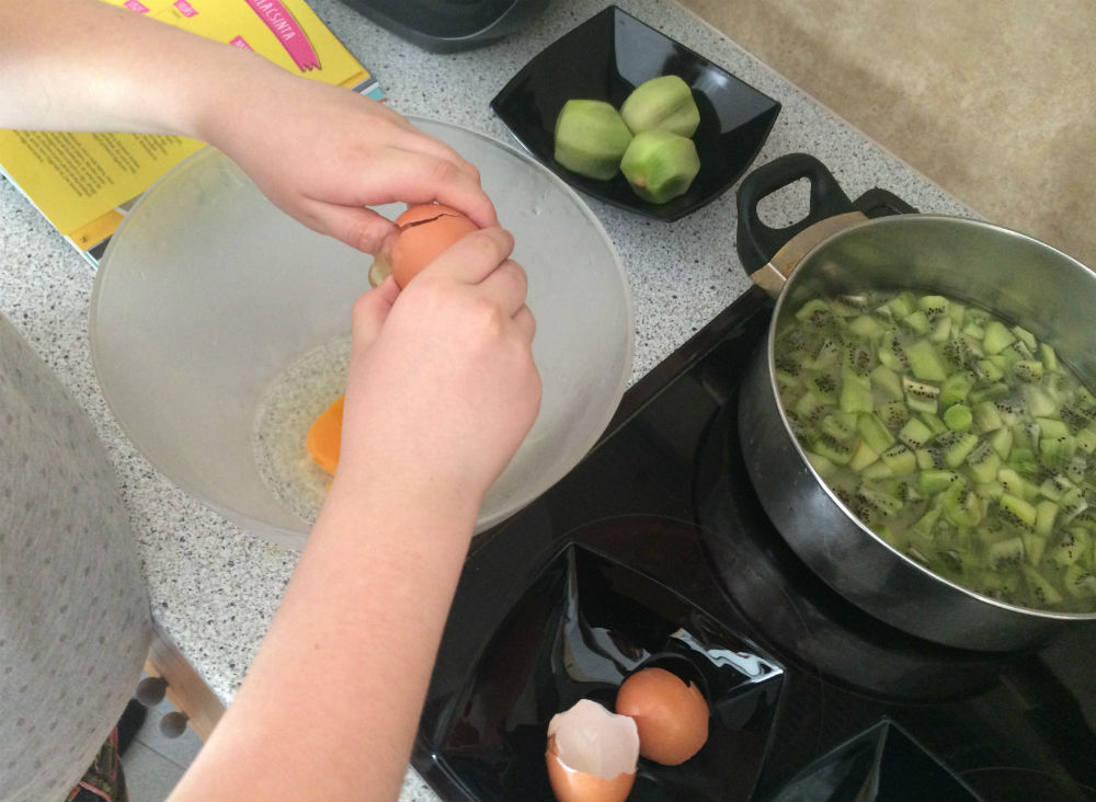 Leteszteltük Bernáth József gyerekeknek szóló szakácskönyvét Leteszteltük Bernáth József gyerekeknek szóló szakácskönyvét