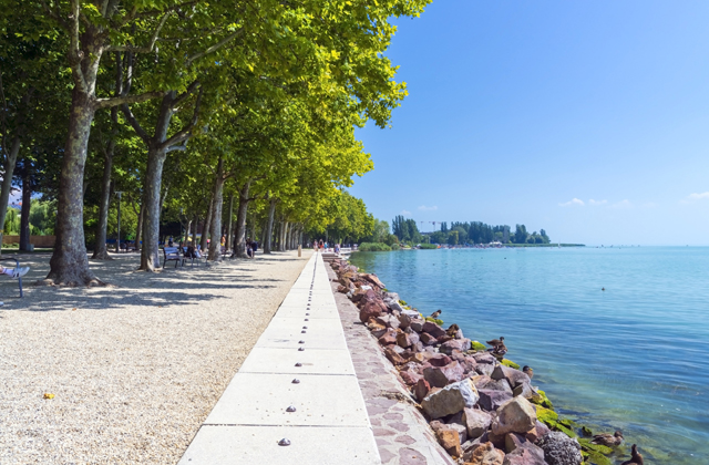 Kiszúrtak azokkal, akik nyáron vonattal mennének a Balaton északi partjára Kiszúrtak azokkal, akik nyáron vonattal mennének a Balaton északi partjára