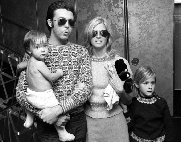 Paul, Linda és a gyerekek Paul, Linda és a gyerekek