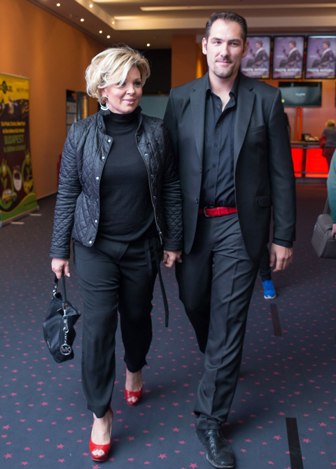 Nincs esküvő: Liptai Claudia párja még nős Nincs esküvő: Liptai Claudia párja még nős