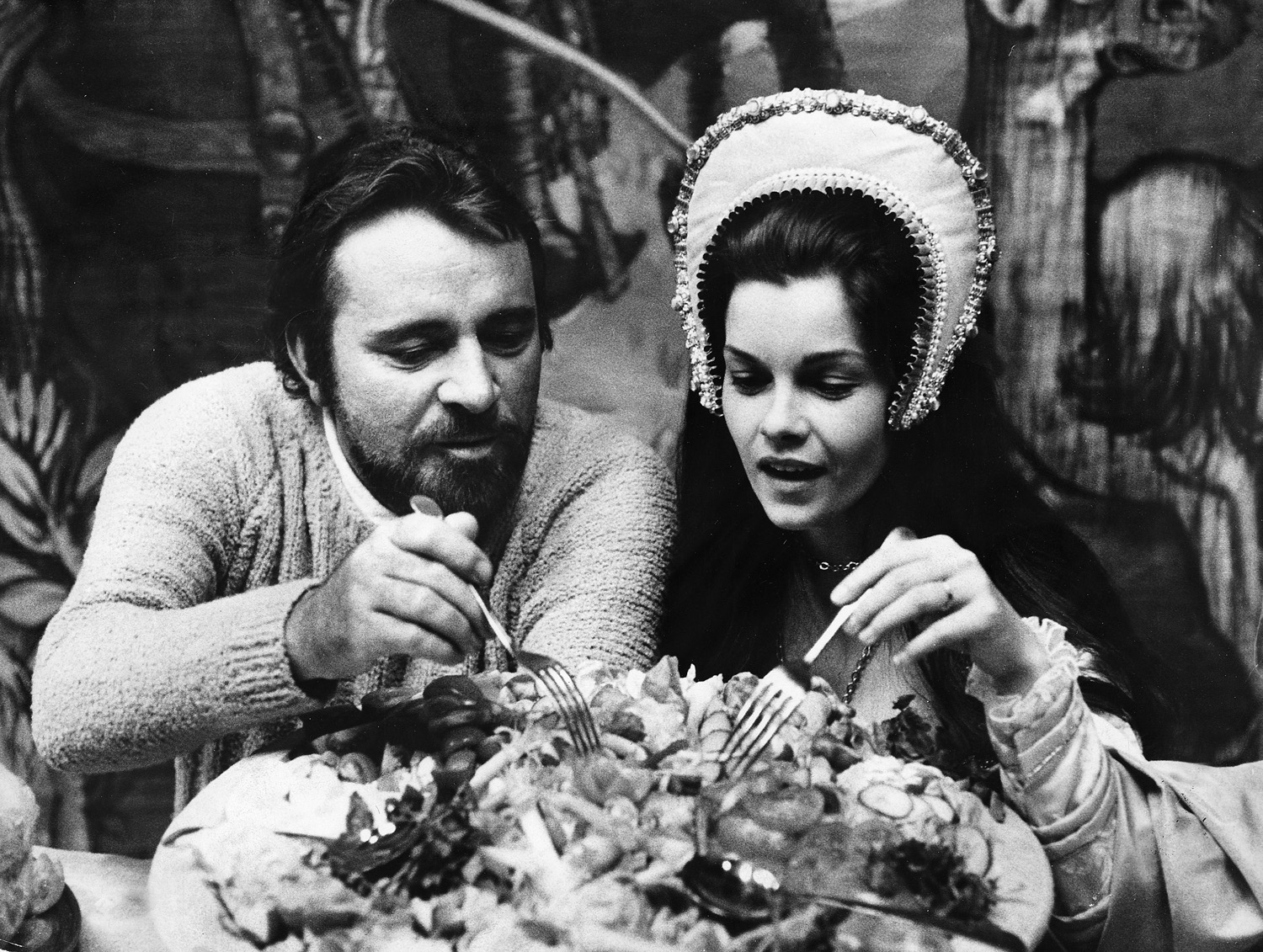 Így zabálnak a sztárok - fotók Így zabálnak a sztárok - fotók