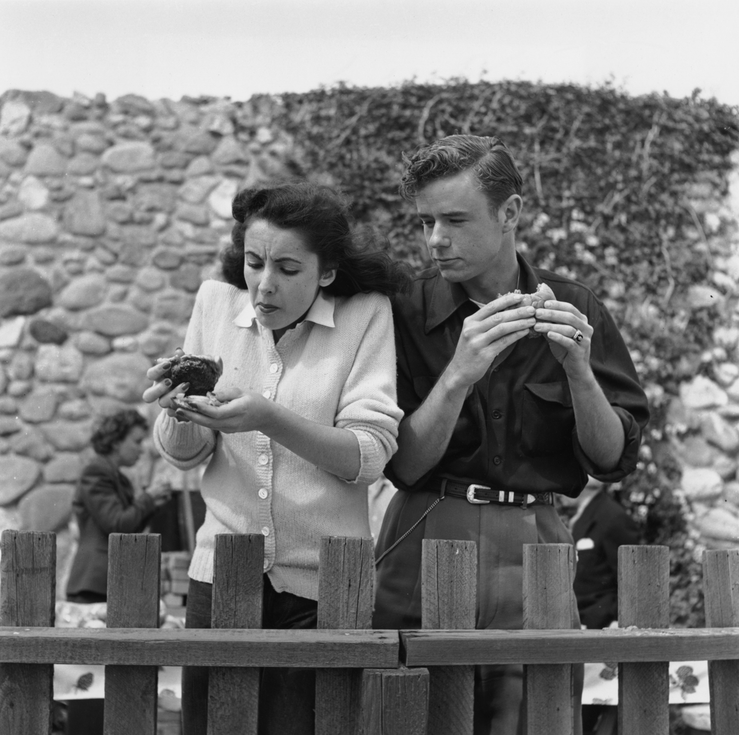 Így zabálnak a sztárok - fotók Így zabálnak a sztárok - fotók